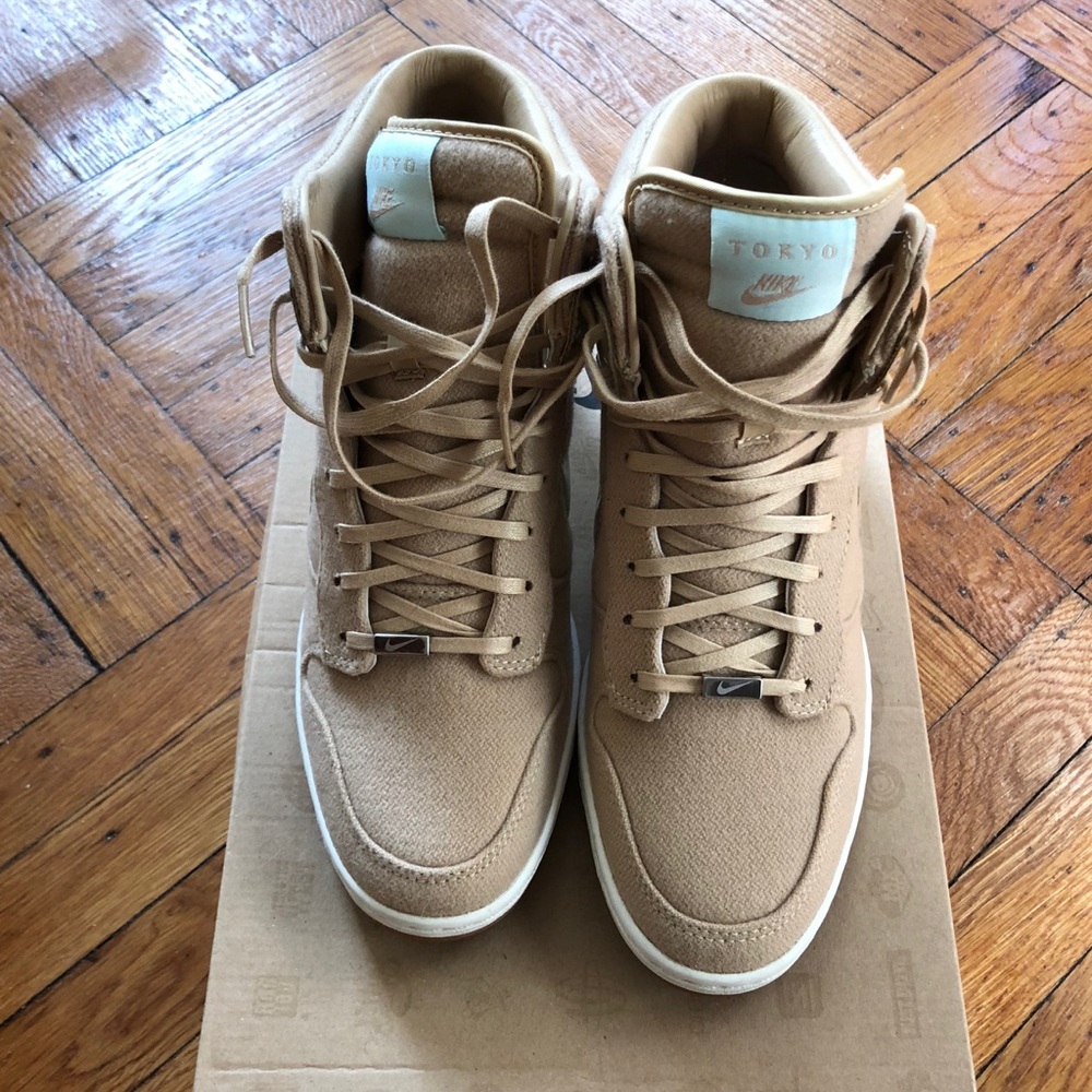 Nike Dunk Sky High